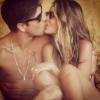 Yasmin Brunet publica foto beijando o noivo, Evandro Soldati, em 26 de dezembro de 2012