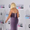 Christina Aguilera exibe bumbum avantajado