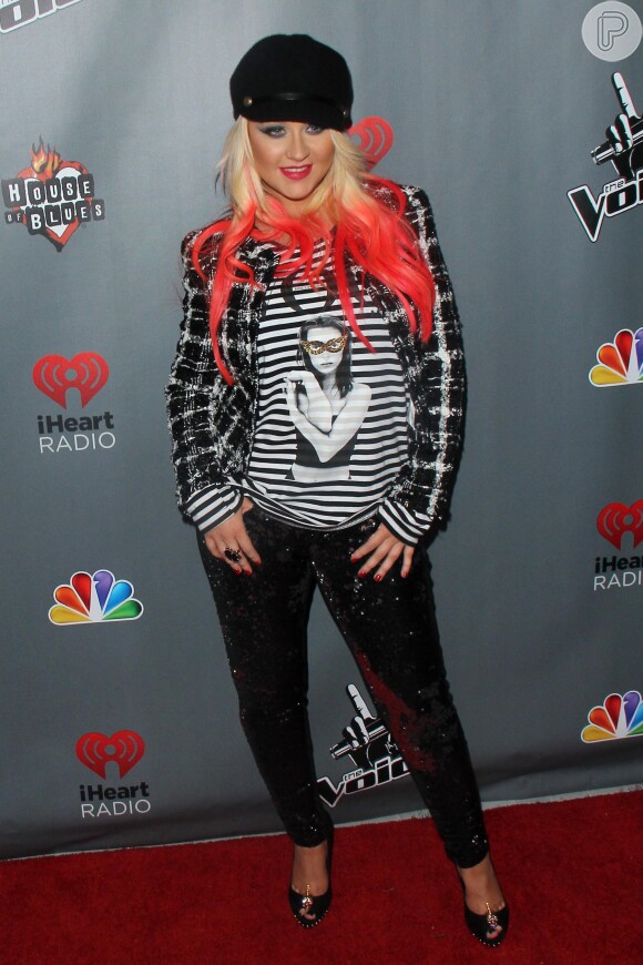Christina Aguilera participa da festa do programa 'The Voice' em novembro de 2012