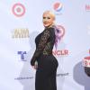 Christina Aguilera travou uma luta contra a balança por um ano
