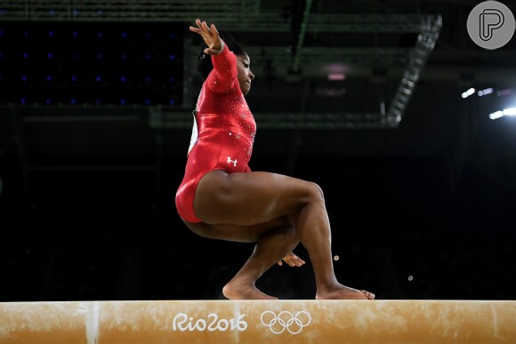Simone Biles ganhou cinco medalhas na Olimpíada do Rio 2016, sendo um bronze na trave