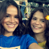 Bruna Marquezine levou a irmã, Luana, para assistir ao jogo que trouxe ouro inédito ao Brasil, no Maracanã, em 20 de agosto de 2016