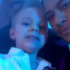 Neymar e o filho, Davi Lucca, se divertiram na festa de 5 anos do garoto
