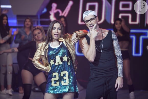 Rodrigo Faro fez a coreografia da música 'Sim ou Não' com Anitta e virou o cantor colombiano Maluma