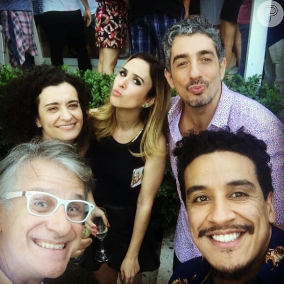 Tatá Werneck recebe amigos em seu aniversário de 33 anos