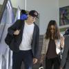O ator Ashton Kutcher esperou o divórcio com Demi Moore sair para pedir a mão de Mila Kunis em casamento