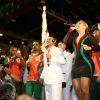 Ivete Sangalo cantou o samba escolhido para representar o pavilhão da escola no Carnaval 2017
