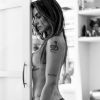Cleo Pires posa de topless para o projeto 'Essa Minha Mulher' e compartilha a foto em suas redes sociais nesta terça-feira, dia 13 de setembro de 2016