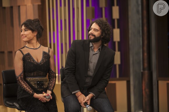 Giselle Itié lembrou cena romântica com o namorado, Guilherme Winter, em 'Os Dez Mandamentos - Nova Temporada', após briga: 'Chorei de raiva'
