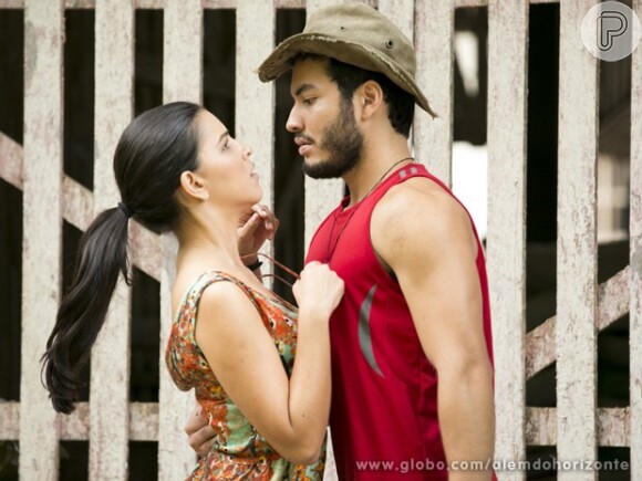 Matias (Begê Muniz) se declara para Celina (Mariana Rios), em cena de 'Além do Horizonte'