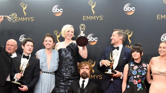 'Game Of Thrones' soma 38 prêmios e bate recorde no Emmy 2016. Veja lista!