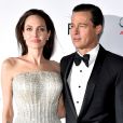 Angelina Jolie alegou na separação que não houve uma terceira pessoa e que a decisão foi tomada apenas sobre a interação de Brad com os filhos 