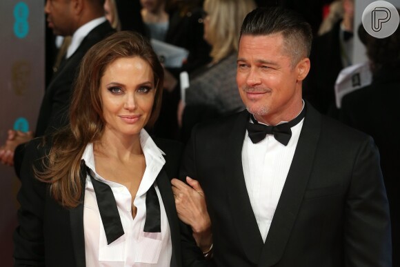 Angelina Jolie e Brad Pitt tiveram diferentes visuais ao longo do casamento