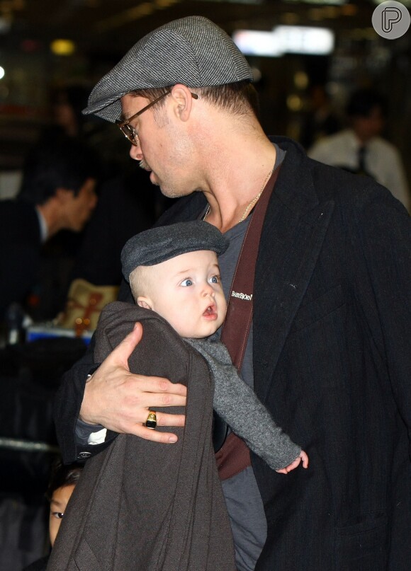 Brad Pitt estaria sendo investigado por abusar de seus filhos. A informação foi publicada no site 'TMZ' nesta quinta-feira, 22 de setembro de 2016
