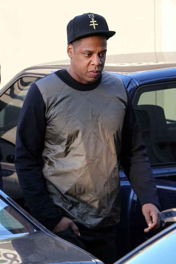 Jay-Z deixa restaurante vegano em Los Angeles