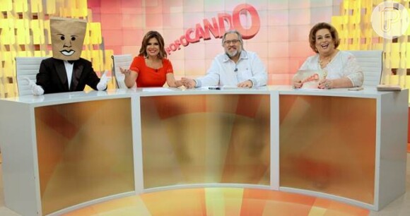 Mara Maravilha é a nova apresentadora do 'Fofocando', no 'SBT'