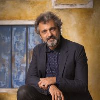 Domingos Montagner ganha homenagem de diretor da novela 'Velho Chico' em livreto