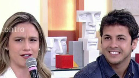 Fernanda Gentil posa com o ex-marido, Matheus Braga, e é elogiada: 'Um fenômeno'