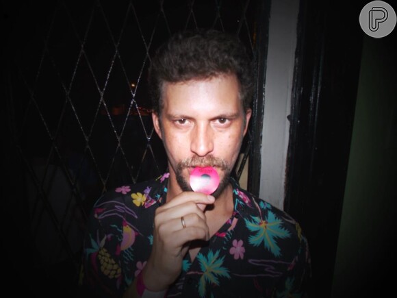 Aslan Cabral é pernambucano, artista plástico e o único gay assumido do 'Big Brother Brasil 13', que estreia dia 8 de janeiro de 2013
