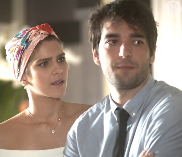 Letícia (Isabella Santoni) vai tentar reconquistar Tiago (Humberto Carrão) após o desaparecimento de Isabela (Alice Wegmann), na novela 'A Lei do Amor'
