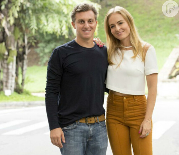 Casada com Luciano Huck, Angélica contou que trata pânico com meditação após acidente de avião com a família