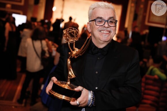 Walcyr Carrasco, junto de Mauro Mendonça Filho, cogita escrever uma continuação para 'Verdades Seecretas', vencedora do Emmy Internacional