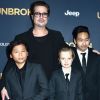Brad Pitt não vai enfrentar acusações por incidente com o filho Maddox, de 15 anos, em um avião particular