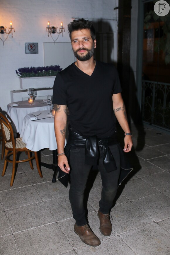 Bruno Gagliasso organiza jantar e leilão beneficentes em São Paulo, nesta segunda-feira, 28 de novembro de 2016