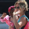 Giovanna Ewbank explica carisma da filha, Títi: 'Criança amorosa e de muita luz'