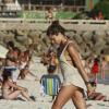 A atriz Grazi Massafera exibiu seu corpo em forma na praia da Barra da Tijuca, Zona Oeste do Rio, nesta quarta-feira, 8 de janeiro de 2014