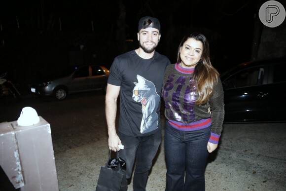 Preta Gil e o marido, Rodrigo Godoy, vão à festa de aniversário de 43 anos de Angélica, na casa da apresentadora, no Rio, nesta quarta-feira, 30 de novembro de 2016