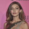 Gigi Hadid também marcou presença na festa que aconteceu após o desfile da Victoria's Secret, em Paris, nesta quarta-feira, 30 de novembro de 2016