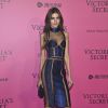 Valery Kaufman usa vestido Balmain na festa pós-desfile da Victoria's Secret em Paris