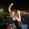 Cacau rebolou e dançou durante a segunda noite de CarNatal, carnaval fora de época na capital do Rio Grande do Norte, na madrugada deste sábado, 3 de dezembro de 2016