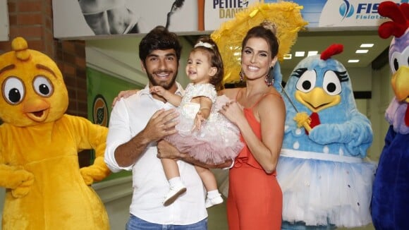 Deborah Secco e Hugo Moura comemoram 1º aniversário da filha, Maria Flor, no Rio