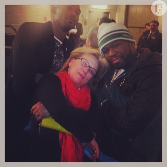 Kobe Bryant, Meryl Streep e 50 Cent fazendo pose no 'estilo gângster'