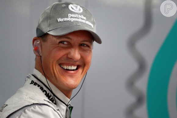 Michael Schumacher inicia procedimento de retirada do coma e pode acordar dentro de quatro semanas, em 30 de janeiro de 2014