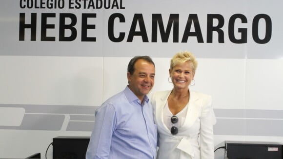 Xuxa e Sérgio Cabral, governador do Rio, inauguram colégio Estadual Hebe Camargo