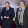 George Clooney ao lado de John Goodman na premiére do filme 'Caçadores de obras-primas'