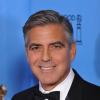 George Clooney, aqui visto no Globo de Ouro 2013, confessa ter feito um lifting nos testículos