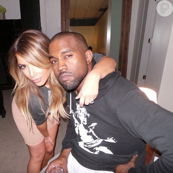 Kim Kardashian e Kanye West estão noivos desde outubro do ano passado