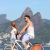 Ricky Martin anda de bicicleta no Rio de Janeiro