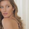 Gisele Bündchen lança video divulgação da sua marca de lingerie Gisele Bündchen Intimates, em parceria com a Hope