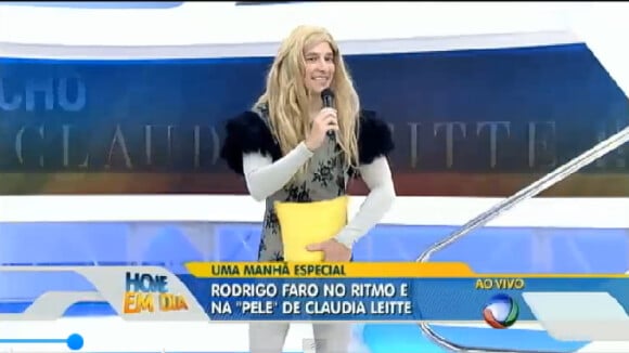 Rodrigo Faro vira Claudia Leitte em concurso do programa 'Hoje em Dia'