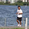 Marcos Palmeira sempre é visto correndo ou andando de bicicleta pela Zona Sul do Rio de Janeiro