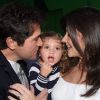 Daniel levou a mulher Aline e as filhas Lara e Luiza para curtir a inauguração da primeira unidade da 'Casa X', no Tatuapé, em São Paulo