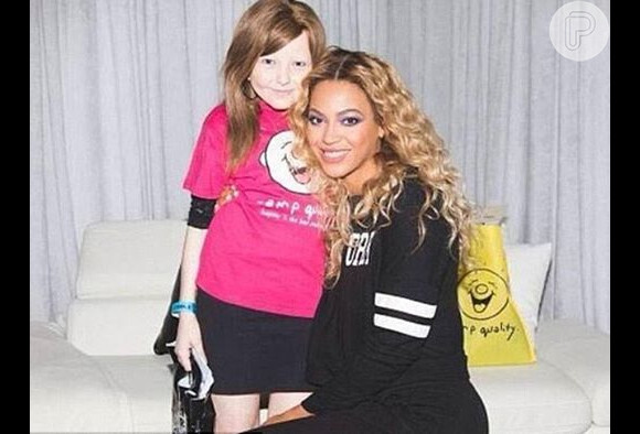 Beyoncé e Chelsea se encontraram novamente em novembro do ano passado, após a fundação filantrópica Camp Quality organizar um encontro entre elas nos bastidores da turnê mundial Mrs Carter