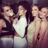 O quarteto formado pelas amigas Cara, Rihanna, Jessica Alba e Kate Bosworth