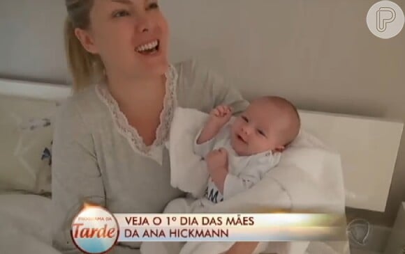Alexandre Jr. ainda fez uma gracinha para a mamãe Ana Hickmann