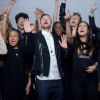Foi lançado nesta quarta-feira, 14 de maio de 2014, o videoclipe da música 'Love Never Felt So Good', uma parceria de Justin Timberlake com Michael Jackson